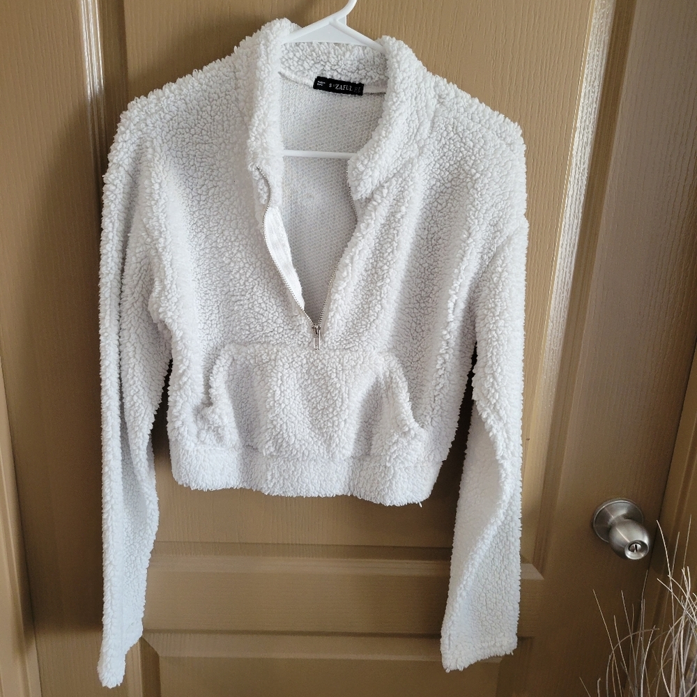 Zaful white pull over
